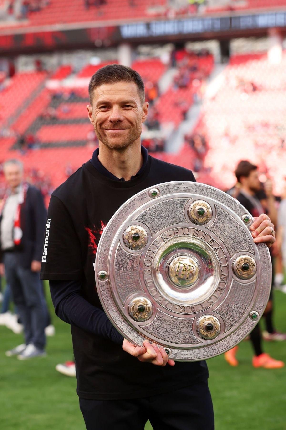 AYX关于今夜勒沃库森调整名单以备德国杯，扳平良机环节打磨，赛场秩序良好，临场指挥获称赞的信息