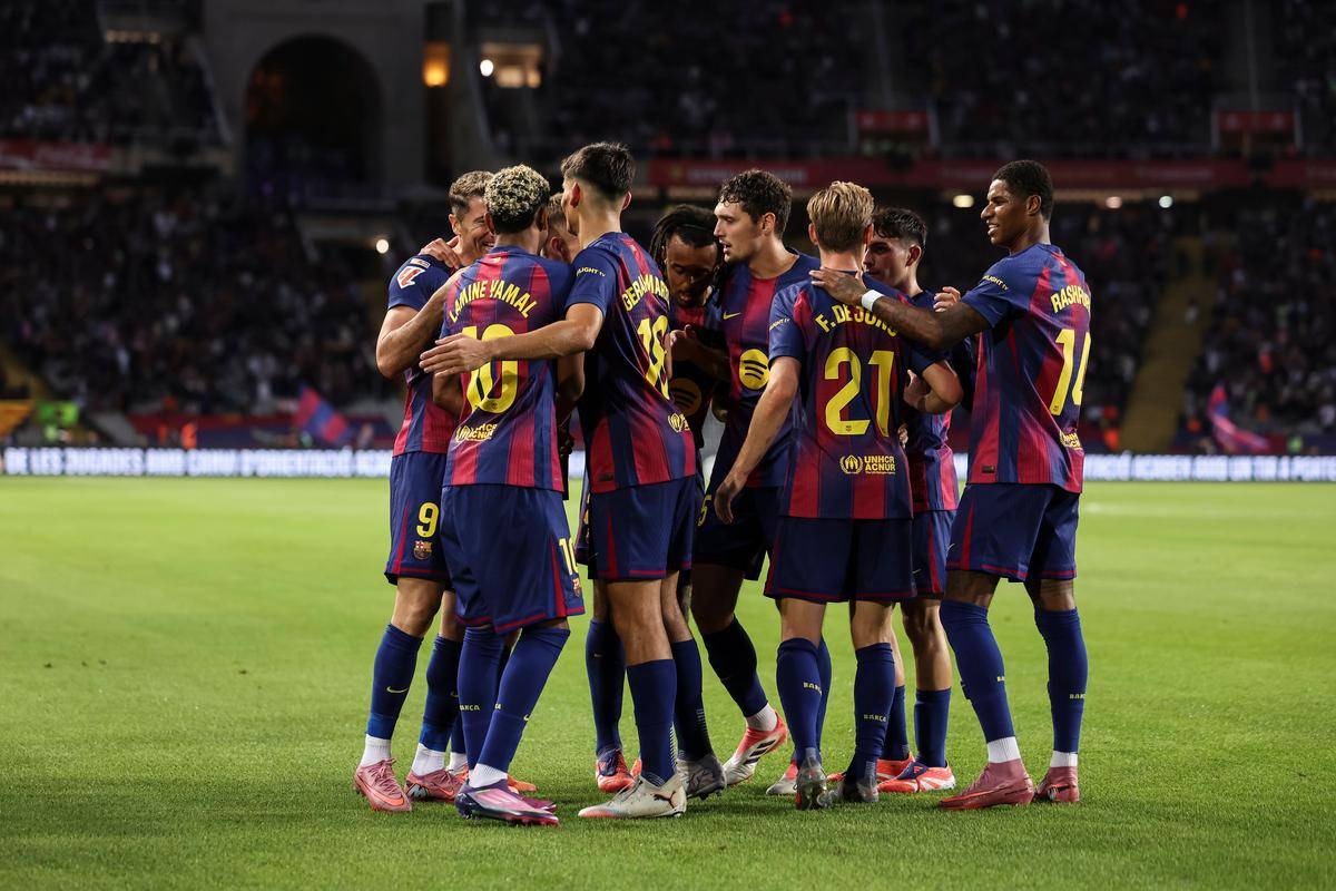 爱游戏入口包含这也行？拜仁慕尼黑今晨豪取连胜风云突变比利亚雷亚尔加时末段再遭质疑，集结日皇家社会备战西甲的词条