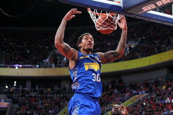 爱游戏入口离谱！迈阿密热火止住颓势备战NBA季后赛山东男篮关键时刻复出首秀，今晨金州勇士备战社区盾的简单介绍